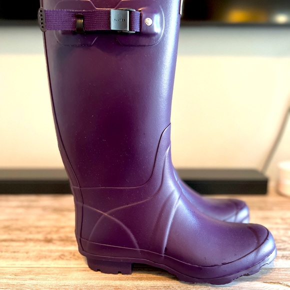 Hunter Rain Boots Rare Purple - Picture 3 of 5